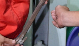 Mẹ vừa qua đời, con cầm búa sát hại 3 người cùng thôn